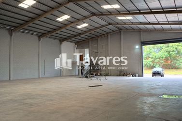 Sal&atilde;o Comercial para alugar - 1000m&sup2; - Parque Industrial II