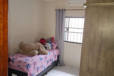 Casa &agrave; venda - 75m&sup2; - Jardim Soluar