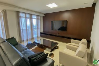 Apartamento &agrave; venda - 269m&sup2; - Zona III