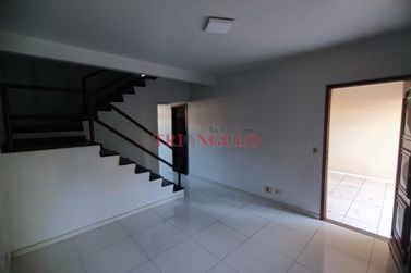 Casa para alugar - 157m&sup2; - ZONA I