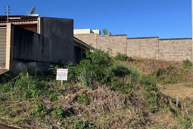 Terreno &agrave; venda - 180m&sup2; - Antartica