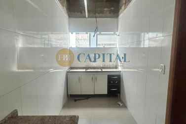 Sal&atilde;o Comercial para alugar - 432m&sup2; - Zona III