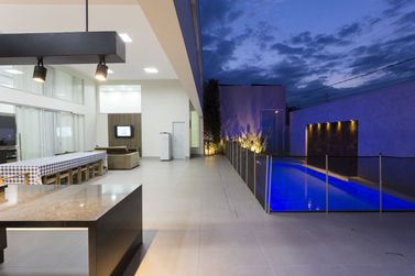 Casa &agrave; venda - 390m&sup2; - Zona I