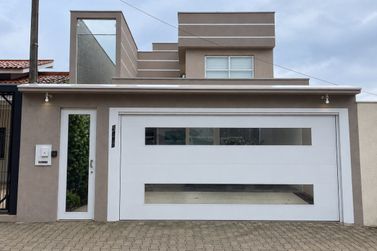 Casa &agrave; venda - 253m&sup2; - ZONA III
