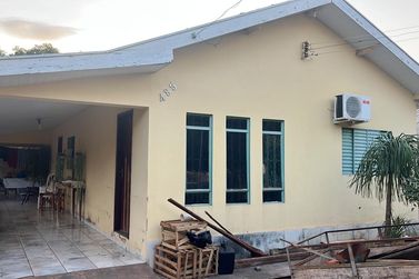 Casa &agrave; venda - 600m&sup2; - Rua Gl&oacute;ria