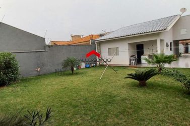 Casa &agrave; venda - 98m&sup2; - Jardim Paris