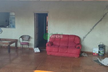 Casa &agrave; venda - 360m&sup2; - Jardim Alto da Boa Vista