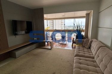 Apartamento &agrave; venda - 363m&sup2; - Zona II