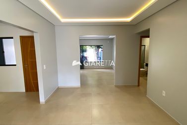Casa &agrave; venda - 121m&sup2; - JARDIM PANCERA