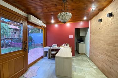 Casa &agrave; venda - 420m&sup2; - Zona I-a