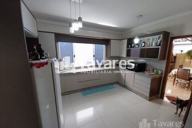 Casa &agrave; venda - 190m&sup2; - Jardim Colibri