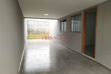 Casa para alugar - 107m&sup2; - CONJUNTO RESIDENCIAL OURO PRETO