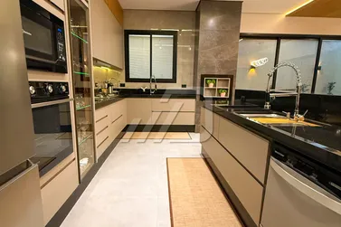 Casa &agrave; venda - 253m&sup2; - Paysage Essenza Condom&iacute;nio