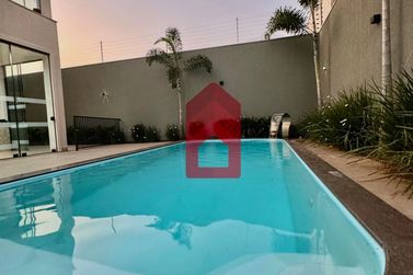 Casa para alugar - 380m&sup2; - Jardim Imigrantes II