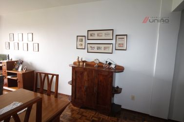 Apartamento &agrave; venda - 94m&sup2; - Zona 1