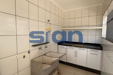 Casa para alugar - 360m&sup2; - Jardim Tamoio