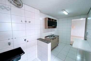 Apartamento &agrave; venda - 48m&sup2; - Zona I