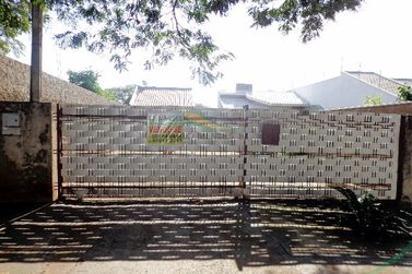 Terreno &agrave; venda - 65m&sup2; - Zona 1