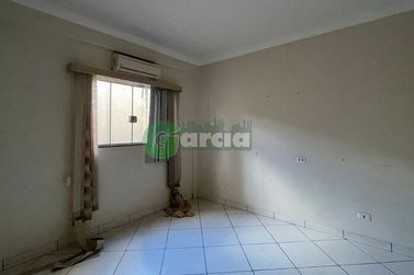 Sal&atilde;o Comercial para alugar - 280m&sup2; - Zona I-A