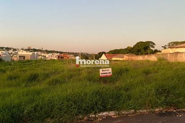 Terreno &agrave; venda - 162m&sup2; - Jardim Yonezu