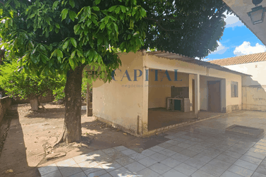 Casa &agrave; venda - 490m&sup2; - Zona V