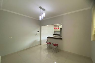 Casa &agrave; venda - 250m&sup2; - Zona II