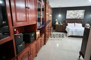 Casa &agrave; venda - 205m&sup2; - Zona V