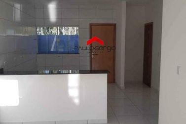 Casa &agrave; venda - 65m&sup2; - Parque Residencial Bourbon