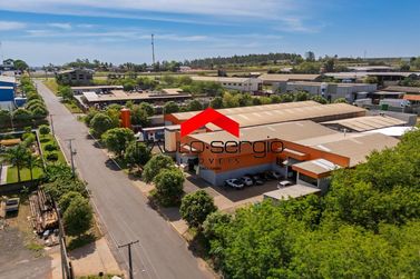 Sal&atilde;o Comercial &agrave; venda - 1100m&sup2; - Parque Industrial