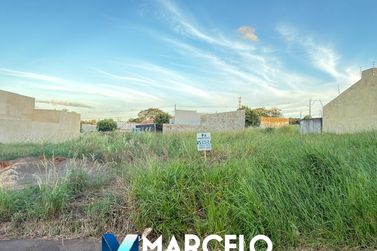Terreno &agrave; venda - 200m&sup2; - Parque Residencial Belo Horizonte