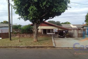 Casa &agrave; venda - 598m&sup2; - Zona IV