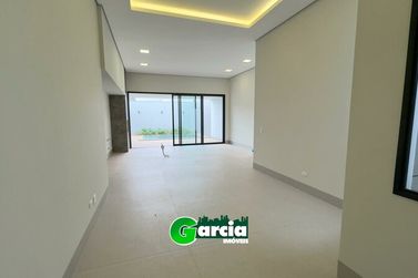 Casa &agrave; venda - 190m&sup2; - Jardins de Versailles