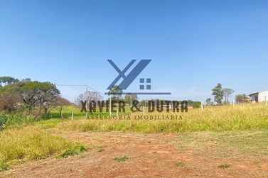 Ch&aacute;cara &agrave; venda - 2500m&sup2; - LOTE N&ordm; 11 -  sendo 31,25m de frente, 80m de lateral, e 31,25m de fundos