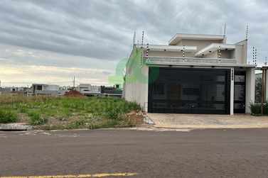 Terreno &agrave; venda - 222m&sup2; - JARDIM CRUZEIRO
