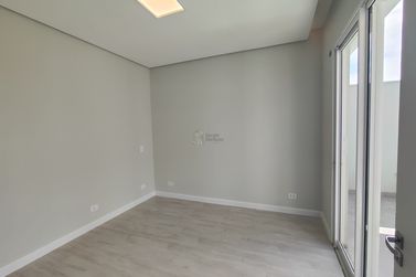 Casa &agrave; venda - 220m&sup2; - Parque Residencial Metropolitano
