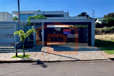 Casa para alugar - 123m&sup2; - Jardim Itapu&atilde;