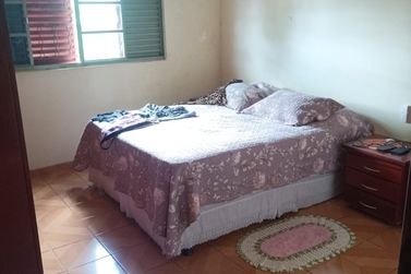 Sal&atilde;o Comercial &agrave; venda - 525m&sup2; - Zona VI