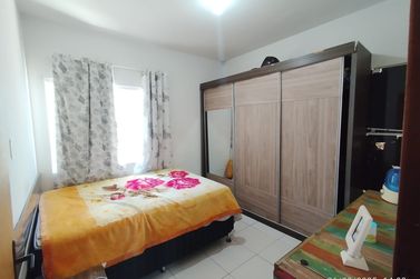 Casa &agrave; venda - 100m&sup2; - Zona VI