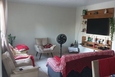 Casa &agrave; venda - 82m&sup2; - Parque Colina Verde