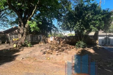 Terreno &agrave; venda - 364m&sup2; - Zona IV