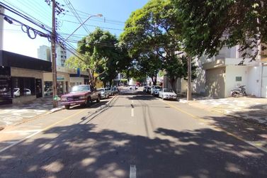 Sala Comercial para alugar - 50m&sup2; - ZONA I