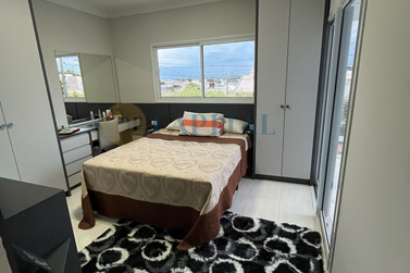 Sobrado &agrave; venda - 126m&sup2; - Jardim Laguna