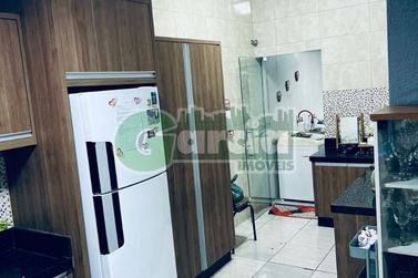 Casa &agrave; venda - 105m&sup2; - Zona VI