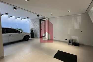 Casa &agrave; venda - 244m&sup2; - Jardim Global