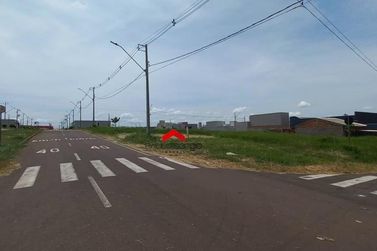 Terreno &agrave; venda - 500m&sup2; - Parque Colina Verde