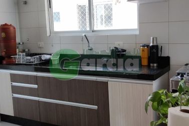 Apartamento &agrave; venda - 102m&sup2; - Zona VI