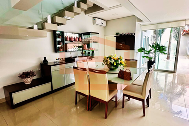 Sobrado &agrave; venda - 274m&sup2; - Jardim Pioneiros II