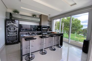 Sobrado &agrave; venda - 259m&sup2; - Parque Alphaville