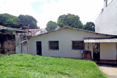 Casa &agrave; venda - 140m&sup2; - Zona Armazem