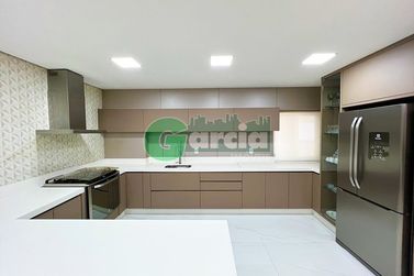 Apartamento &agrave; venda - Zona III